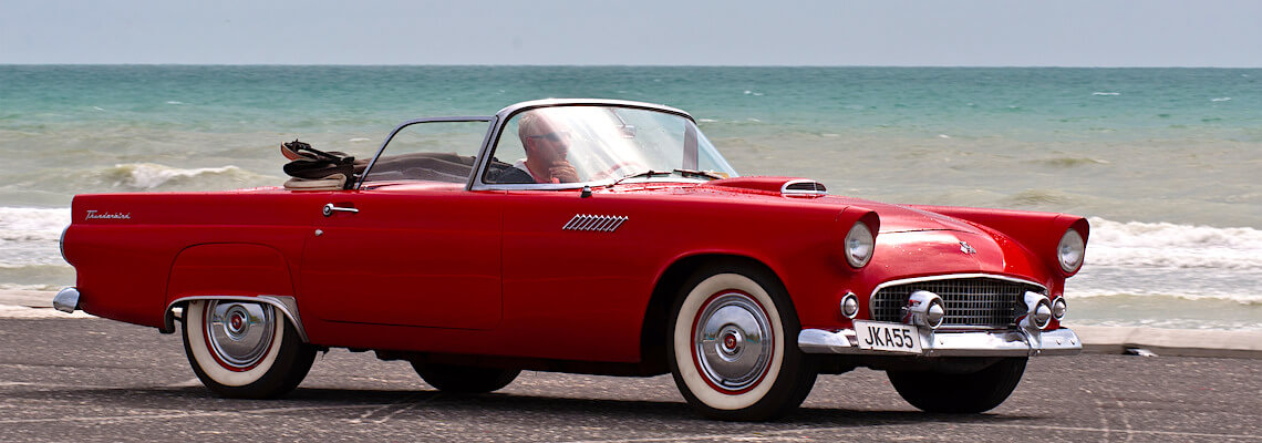 1955 Ford Thunderbird