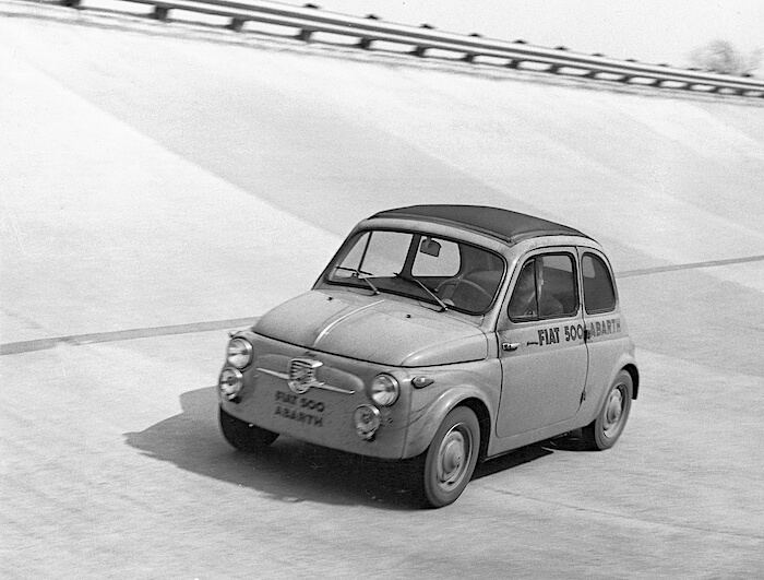 Tekijä: Fiat Abarth Press.