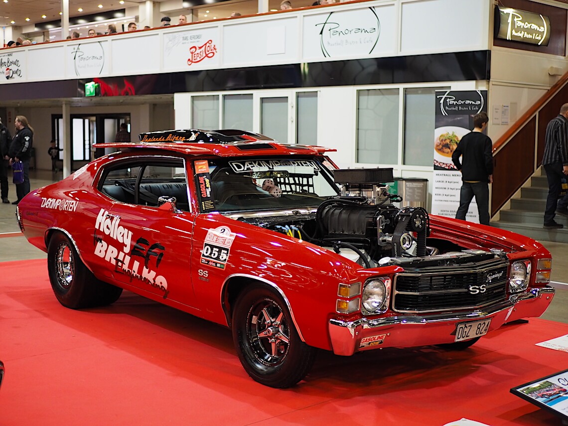 1971-Chevrolet-Chevelle-555cid-Kobelco14-71Blower-ACS2018-KaiLappalainen-CCBY40-WheelsFI Tekijä: Kai Lappalainen, lisenssi: CC-BY-40