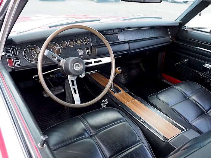 1969 Dodge Charger R/T nahkasisusta. Kuva: Kai Lappalainen, lisenssi: CC-BY-40.