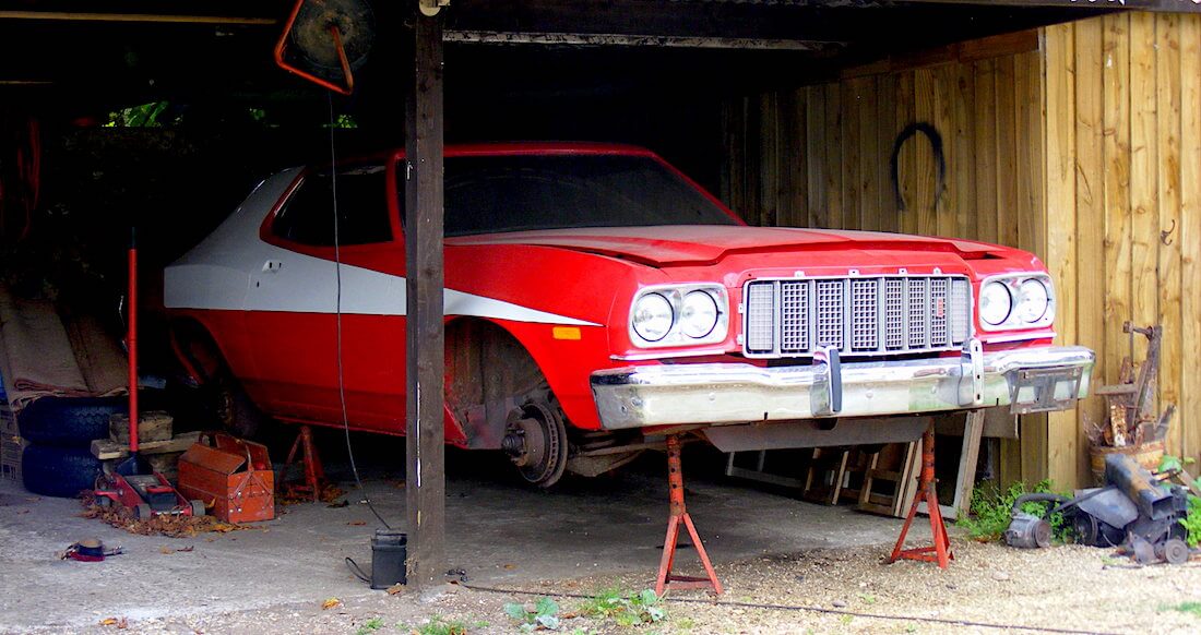 1975 Ford Torino Starsky and Hutch pukeilla. Tekijä: Matt Lake, lisenssi: CCBY20.