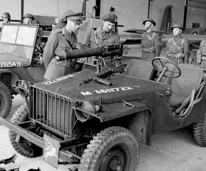 1941 Bantam BRC40 Britannian armeijalla. Tekijä: Imperial War Museum, lisenssi: Public Domain.