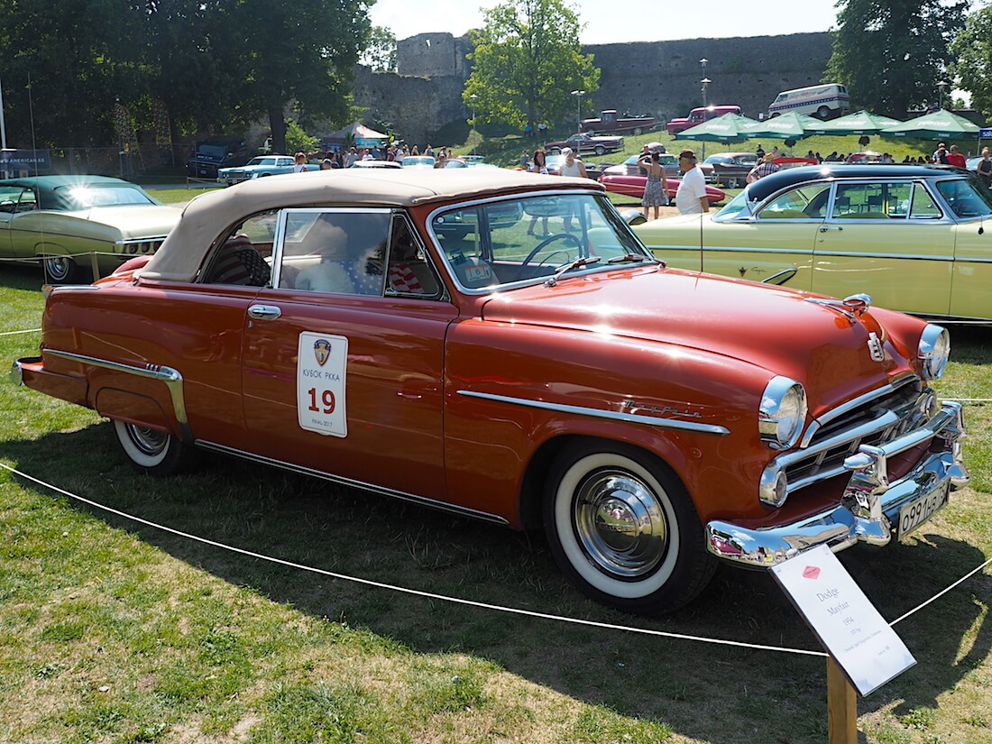1954 Dodge Mayfair. Tekijä: Kai Lappalainen, lisenssi: CC-BY-40.