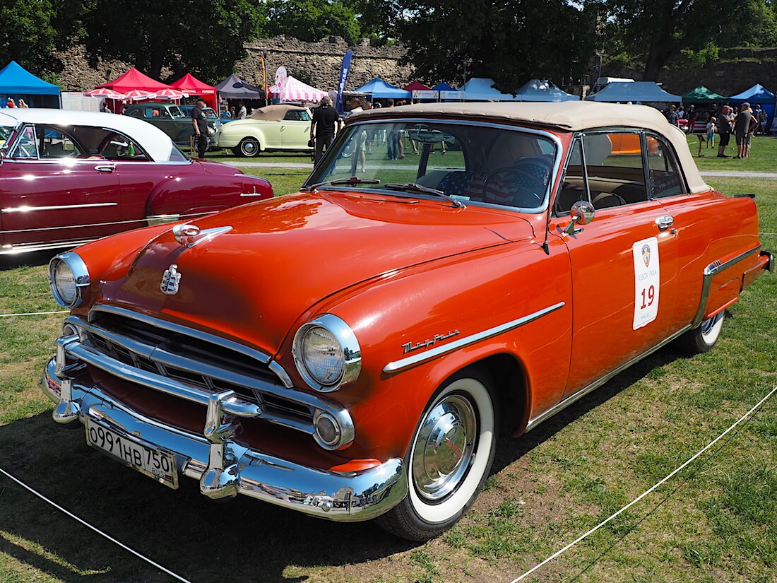 1954 Dodge Mayfair. Tekijä: Kai Lappalainen, lisenssi: CC-BY-40.