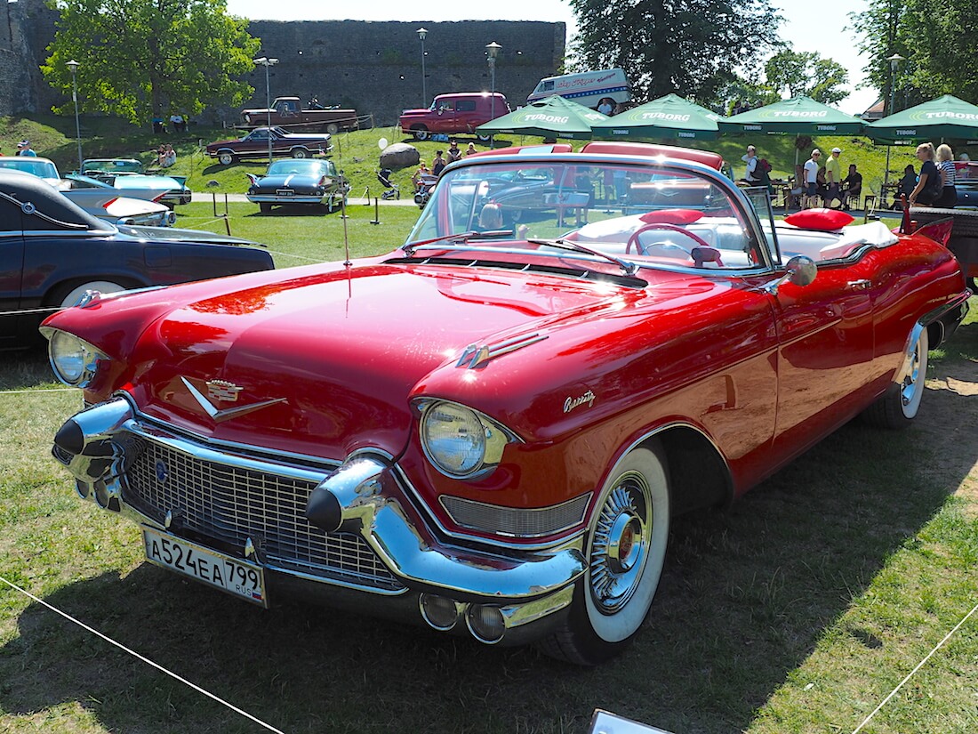 1957 Cadillac Eldorado Biarritz convertible. Tekijä: Kai Lappalainen, lisenssi: CC-BY-40.