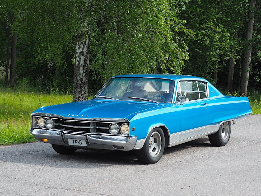 1967 Dodge Monaco 500 2d HT 500cid V8-moottorilla. Tekijä: Kai Lappalainen, lisenssi: CC-BY-40.