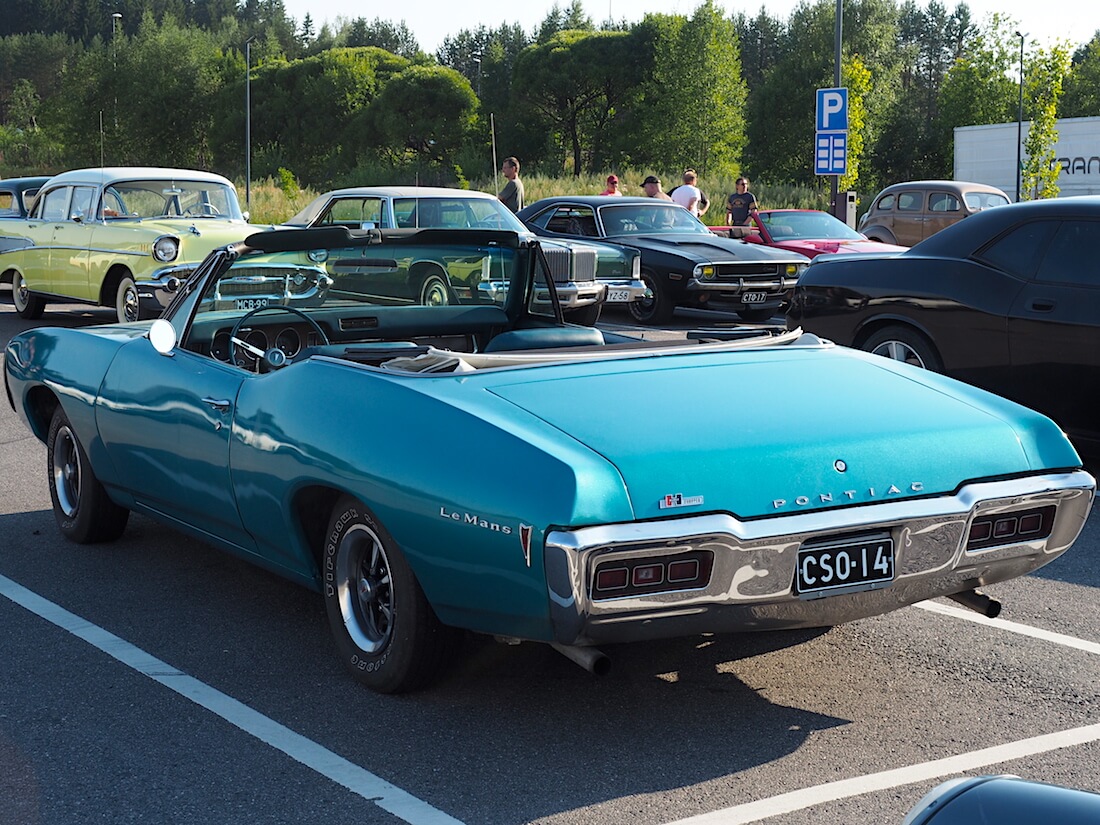 1968 Pontiac Le Mans convertible 350cid. Tekijä: Kai Lappalainen. Lisenssi: CC-BY-40.