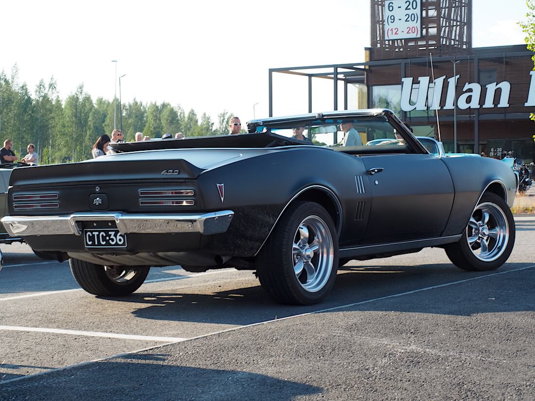 1968 Pontiac Firebird convertible 400cid. Tekijä: Kai Lappalainen. Lisenssi: CC-BY-40.