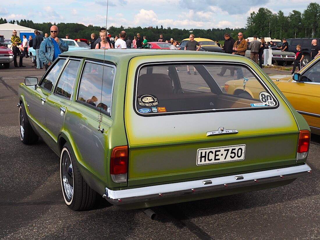 1974 Ford Taunus L STW 1600 custom 80-lätkällä. Tekijä: Kai Lappalainen, lisenssi: CC-BY-40.