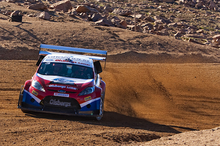 Marcus Grönholm Pikes Peak kilpailussa 2009 Ford Fiestalla. Kuva ja copyright: David Byrne / Ford Motor Company.