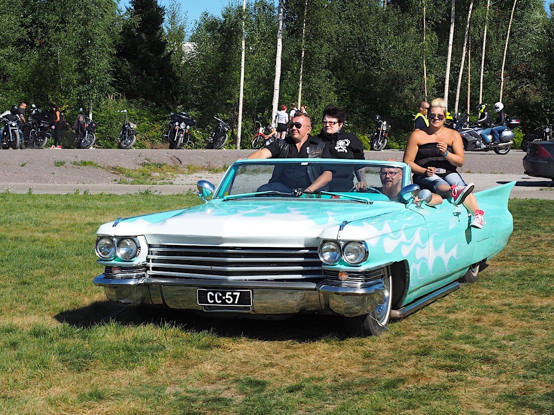 1963 Cadillac Series 62 Custom Convertible. Kuvan tekijä: Kai Lappalainen. Lisenssi: CC-BY-40.