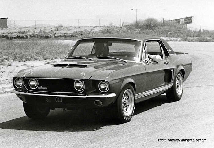 Ford Mustang Shelby GT500 EXP prototyypin mainoskuva vuodelta 1967. Kuva ja copyright: Barrett-Jackson press release.