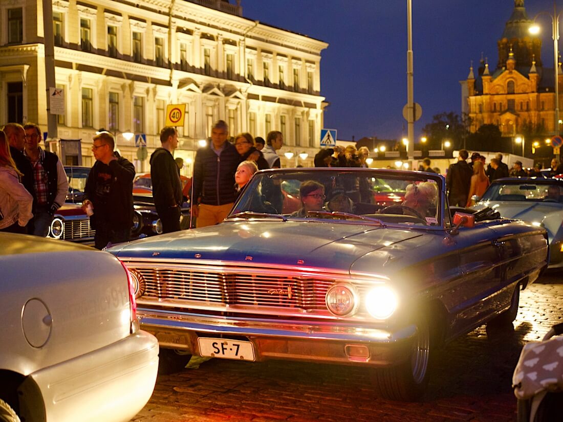 1964 Ford Galaxie 500 2d Convertible 390cid V8. Tekijä: Kai Lappalainen. Lisenssi: CC-BY-40.