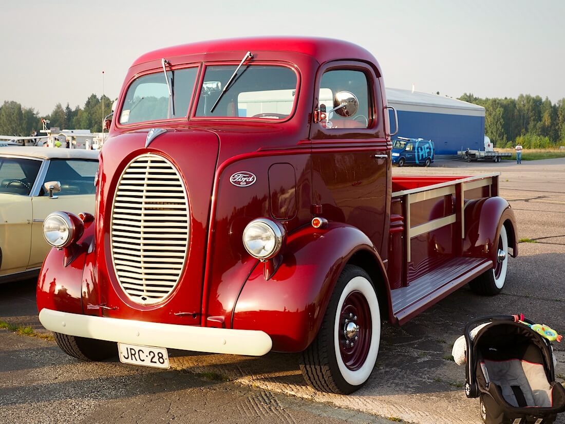 1930-luvun Ford COE kuorma-auton kori Econolinen rungolla. Tekijä: Kai Lappalainen. Lisenssi: CC-BY-40.