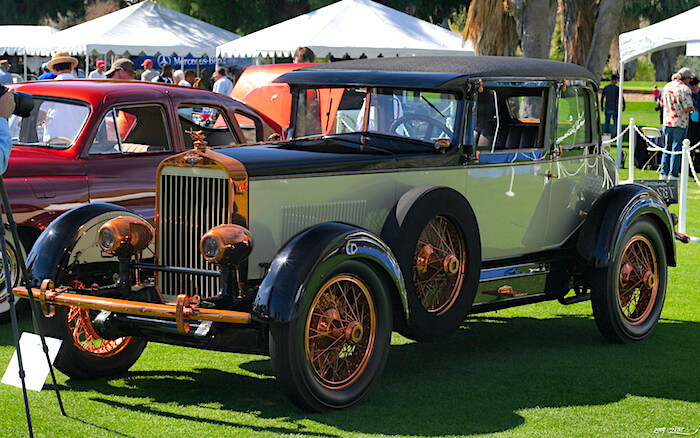 1926 Rickenbacker Super Sport tekijä: RexGray CCBY20