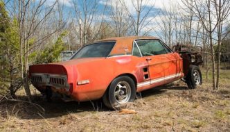 1967 Shelby GT500 EXP hardtop coupe Little red. Kuva ja copyright: Barrett-Jackson press release.