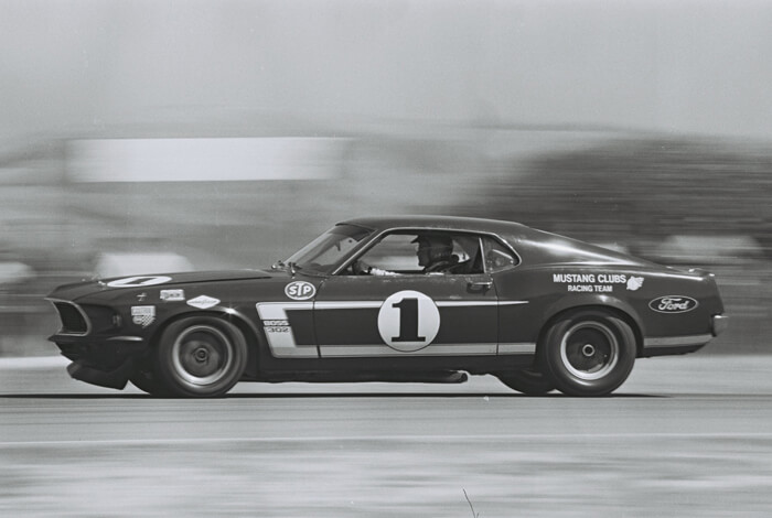 1969 Ford Mustang Boss 302 Trans-Am auto Laguna Secan radalla. Kuva: Dave Friedman collection, CCBYNCND20.