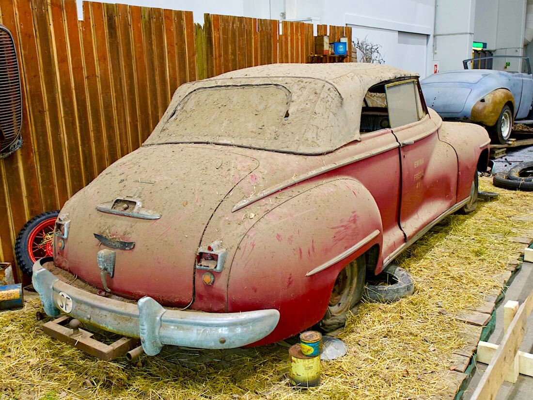 1946 Dodge Custom Convertible patina. Kuva: Kai Lappalainen. Lisenssi: CC-BY-40.