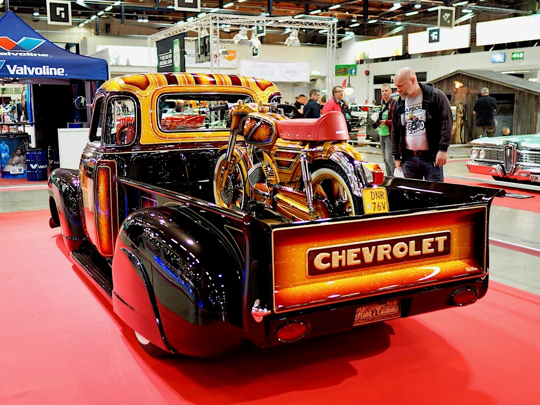 1952 Chevrolet 3100 Kustom Pickup. Kuva: Kai Lappalainen. Lisenssi: CC-BY-40.