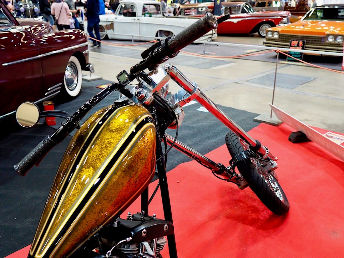 1975 HD Shivel Stroker Chopper. Kuva: Kai Lappalainen. Lisenssi: CC-BY-40.