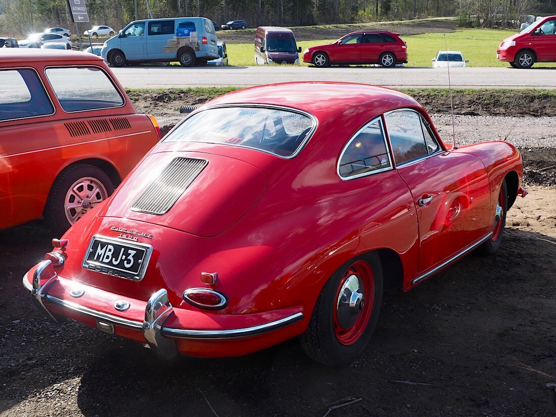 1960 Porsche 356 B moottoriluukku. Kuva: Kai Lappalainen. Lisenssi: CC-BY-40.