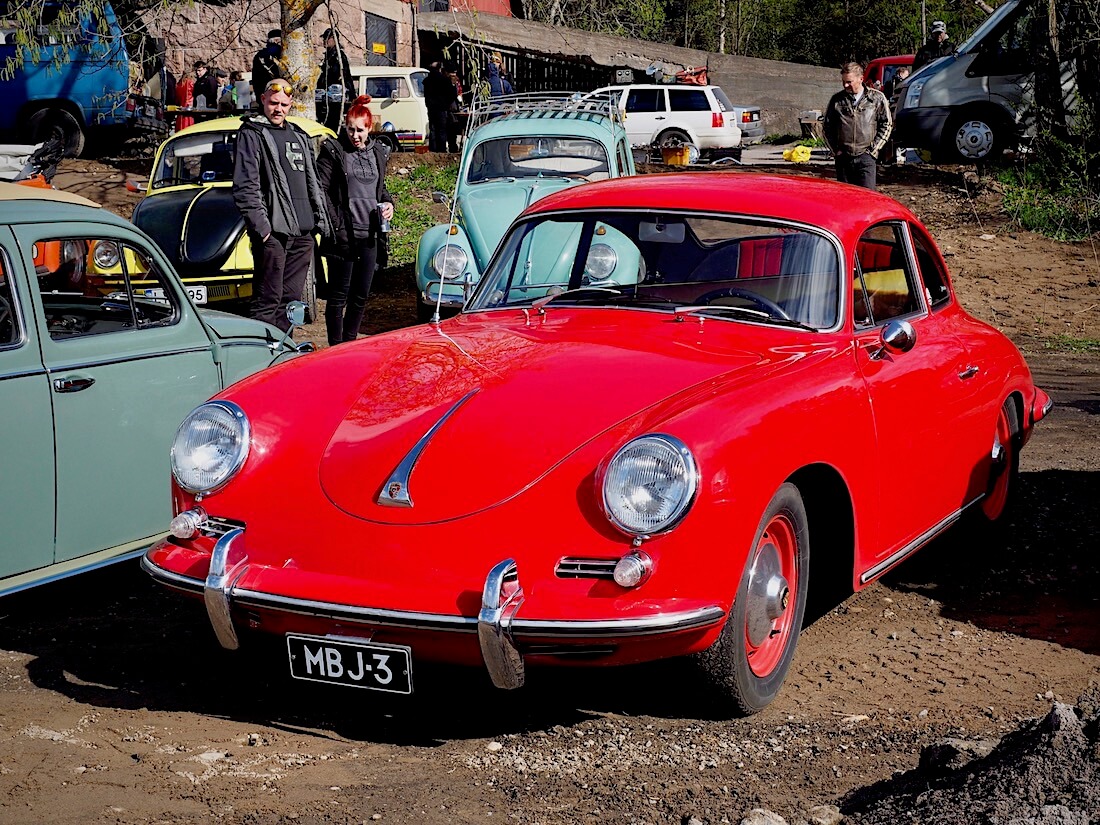 Museorekisteröity punainen 1960 Porsche 358 Coupe T5 B. Kuva: Kai Lappalainen. Lisenssi: CC-BY-40.