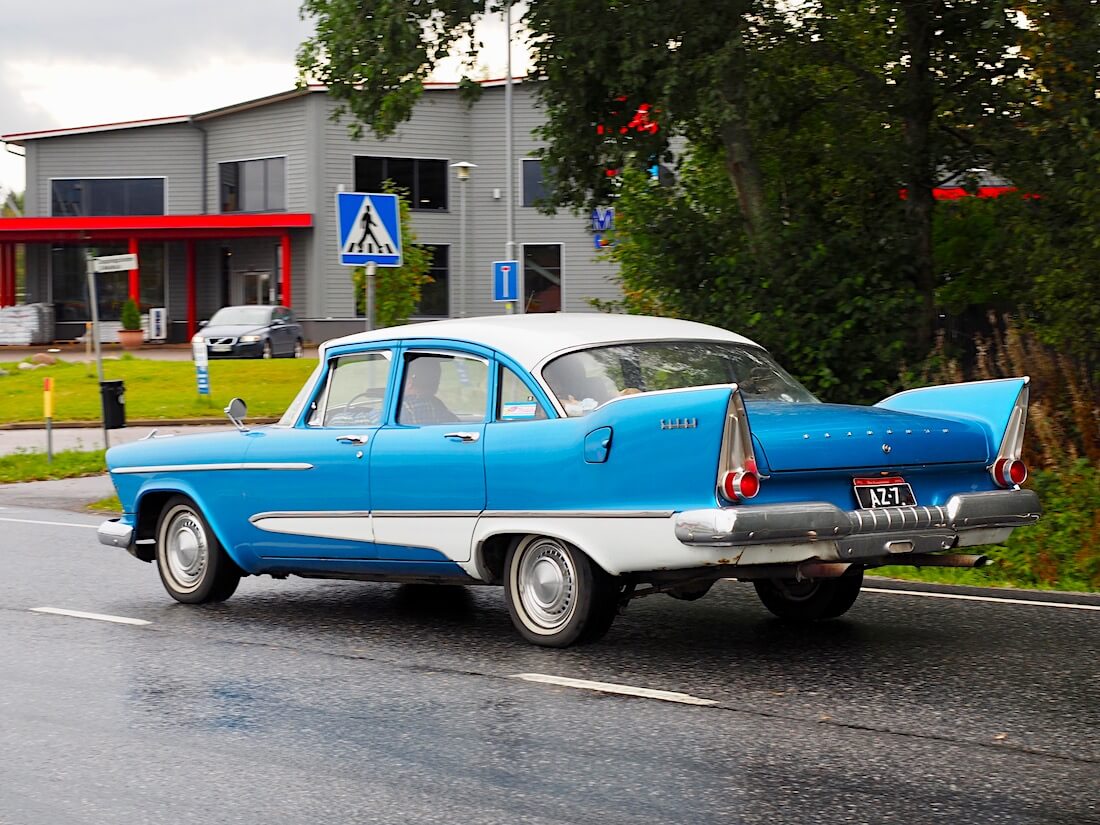 1958 Plymouth Savoy 318cid V8 4d sedan