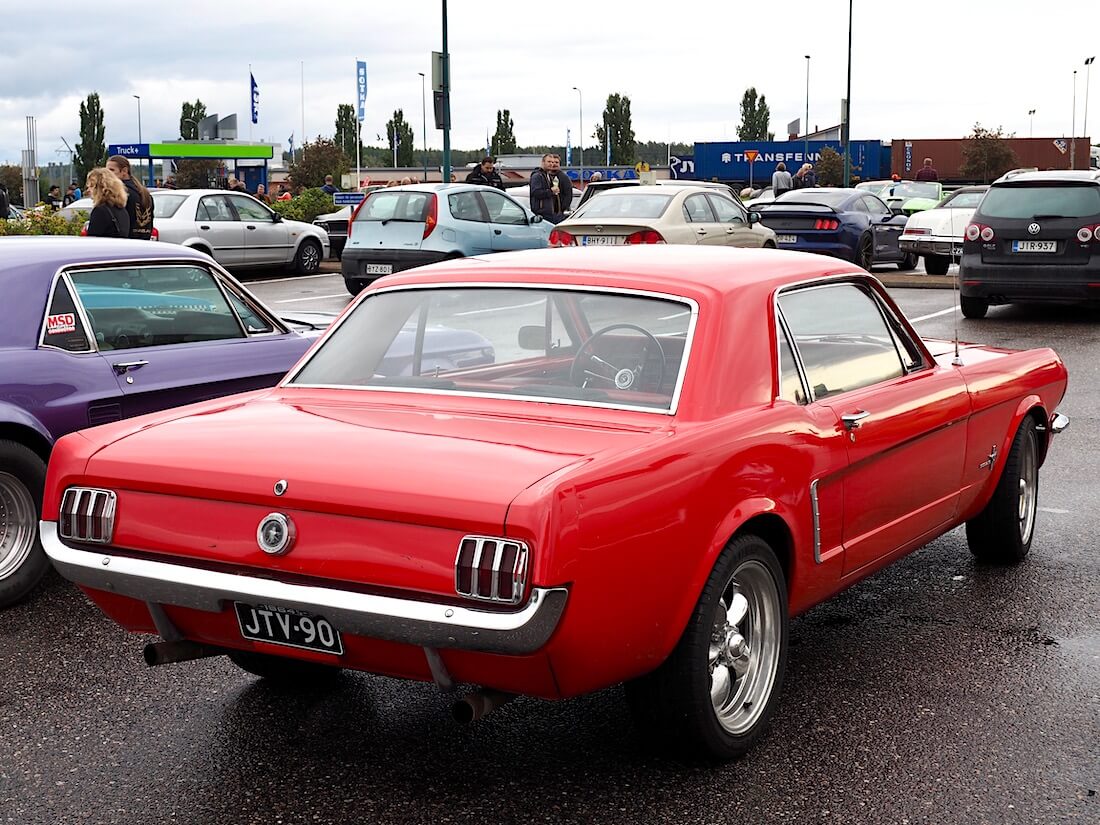 1964 1/2 Ford Mustang 302cid V8