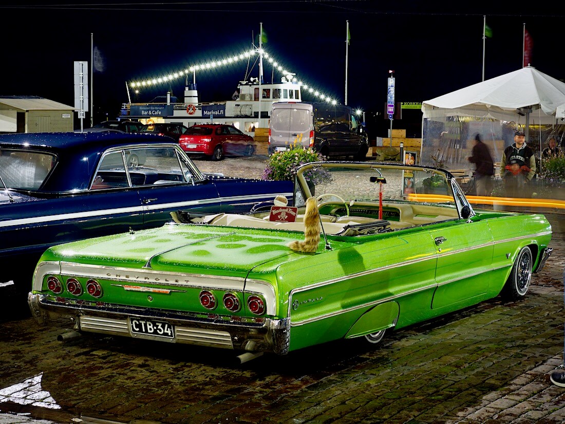 1964 Chevrolet Impala convertible lowrider