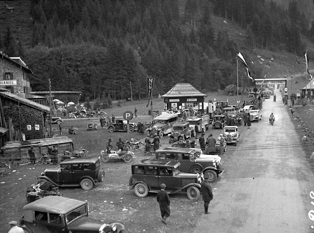 Grossglockner ylämäkiajon lähtöalue vuonna 1935