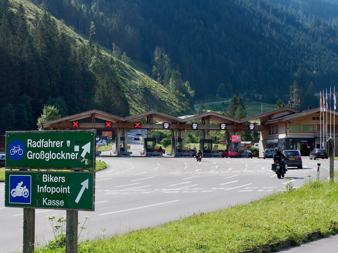 Tietulliasema Grossglockner vuorella