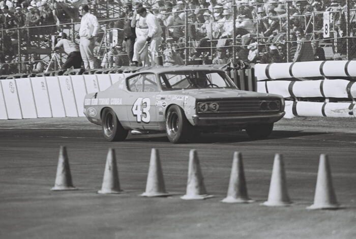 Richard Petty Riversiden radalla 1969