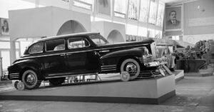 1948 ZIS-110 neuvostolimusiini