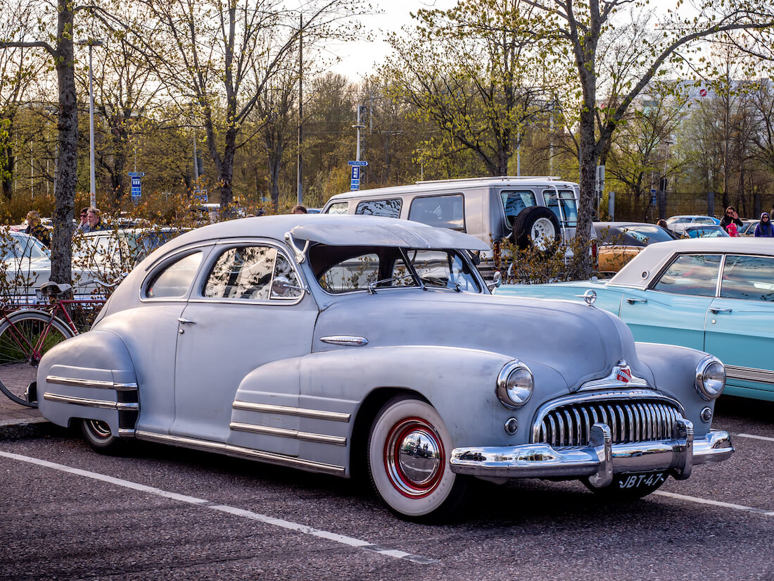 1947 Buick Special 2d Sedanette