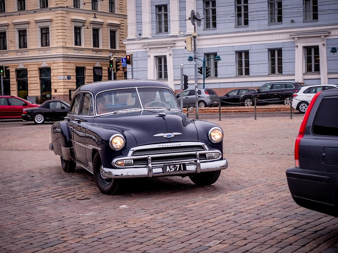 1951 Chevrolet Styleline Deluxe 4 sedan