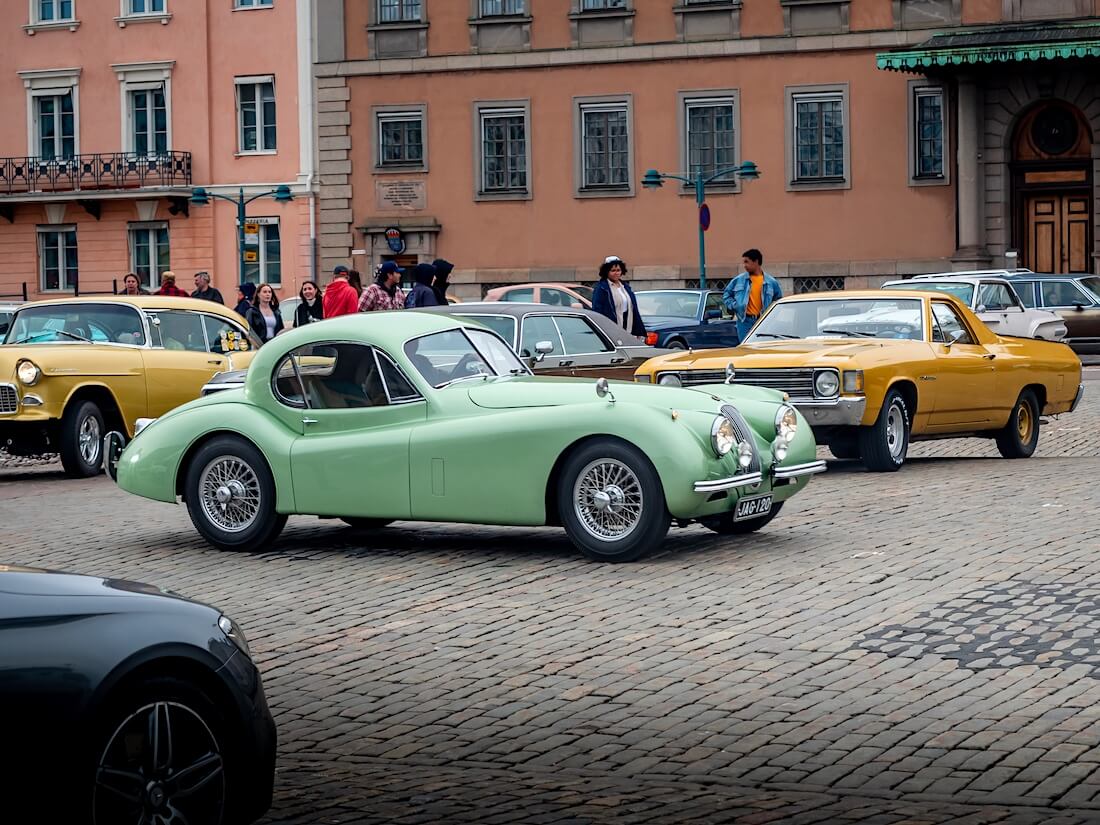 1952 Jaguar XK120 Kauppatorilla