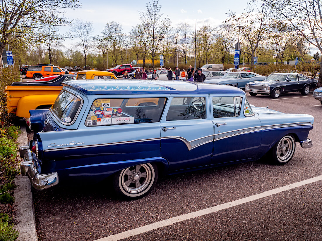 1957 Ford Country Sedan V8