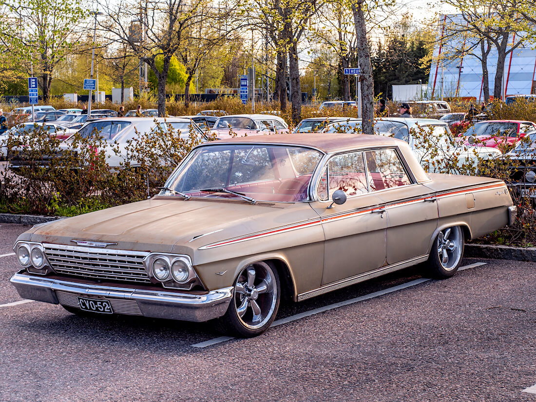 1962 Chevrolet Impala 4d Sport Sedan v8