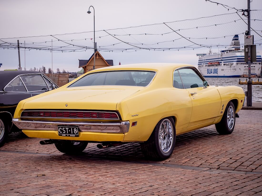 Keltainen 1971 Ford Torino 2d HT