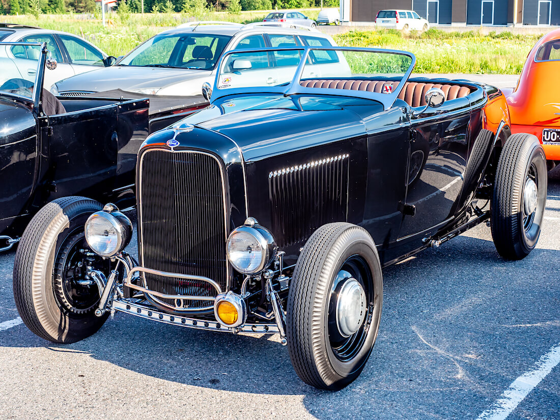 1932 Ford Deuce roadster hot rod auto