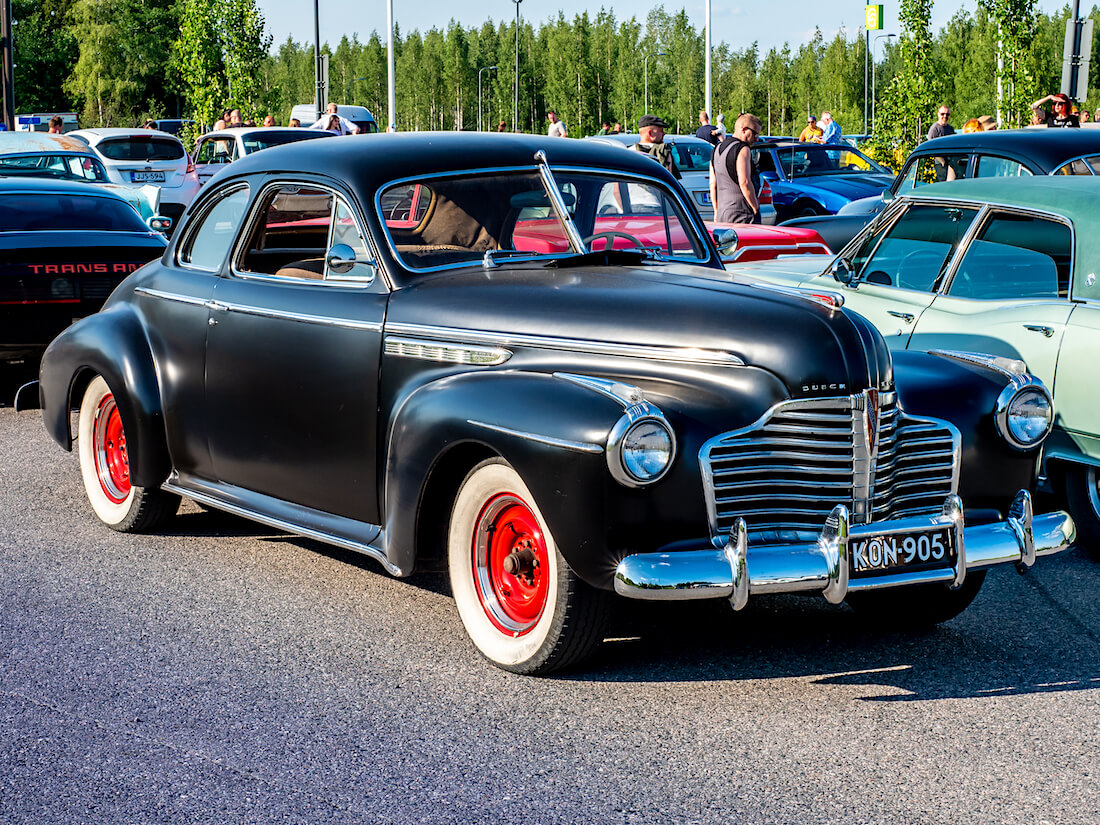 1941 Buick Super Eight Custom coupe