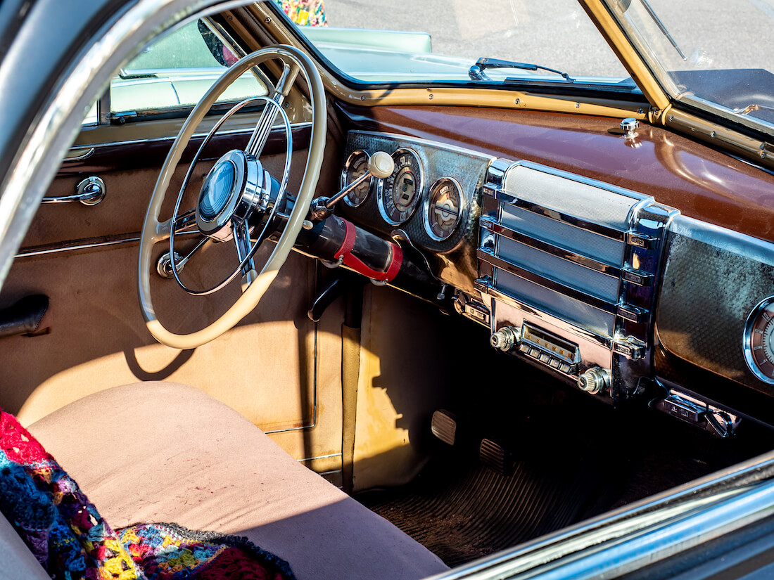 1941 Buick Super Eight sisusta