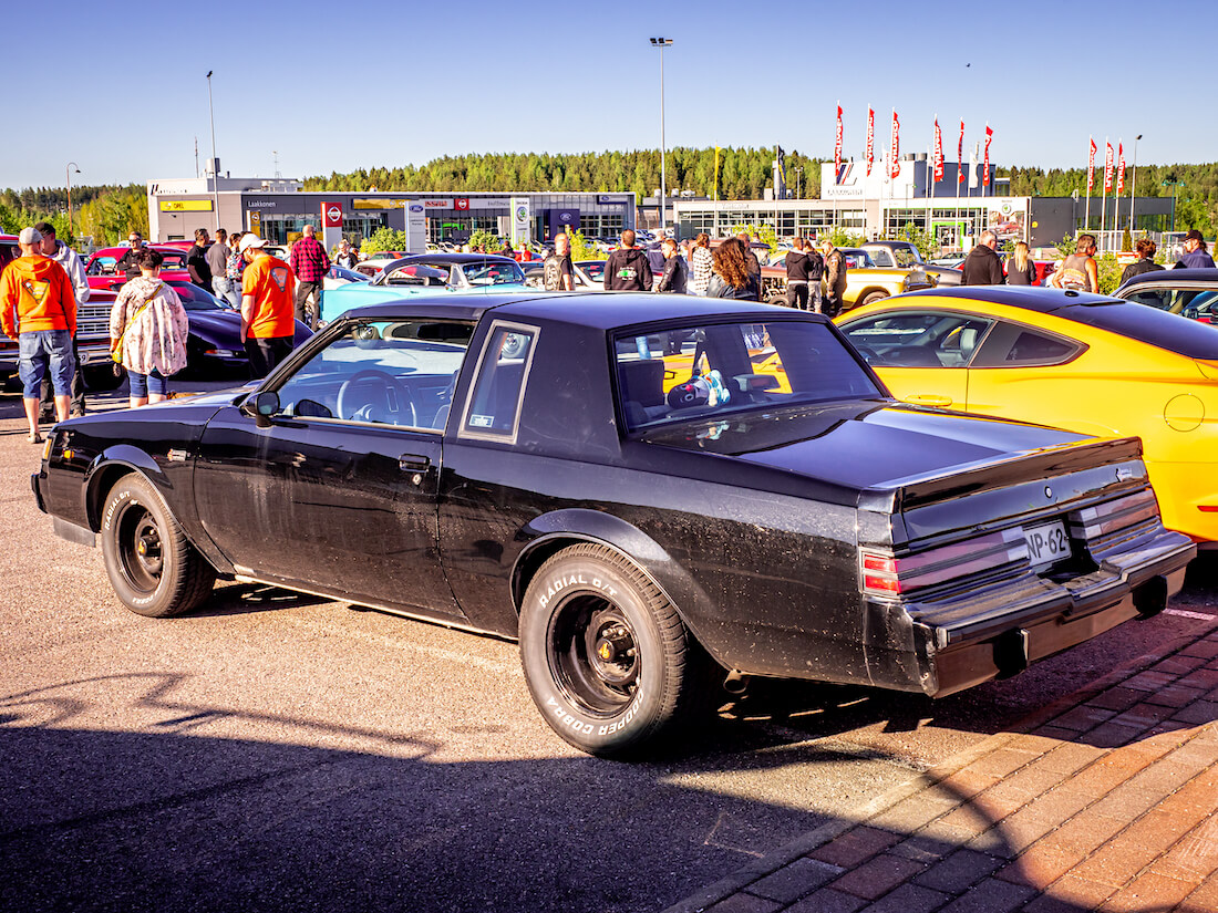 1987 Buick Regal Grand National turboahdettu jenkkiauto