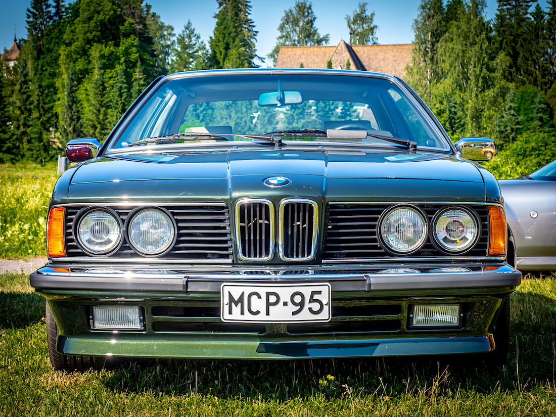 1987 BMW E24 628CSi edestä