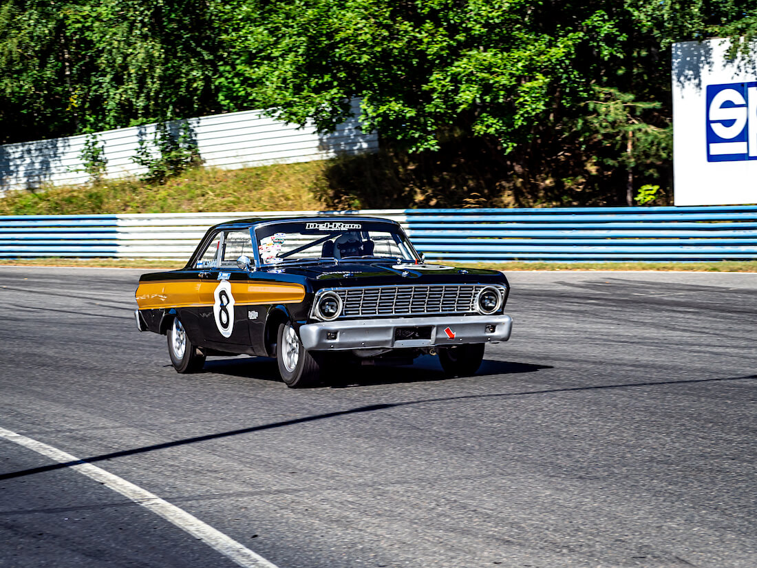 1964 Ford Falcon V8 Ahvenistolla