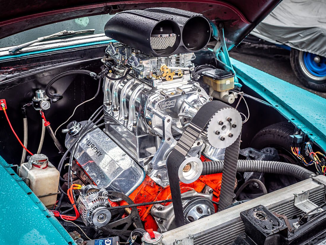 1953-Buick-Super-Miami-Vice-Racing-moottori-FHRA-Malmi-Show-Shine-2020-KaiLappalainen-CCBY40-WheelsFI 1953 Buick Super Miami Vice Racing