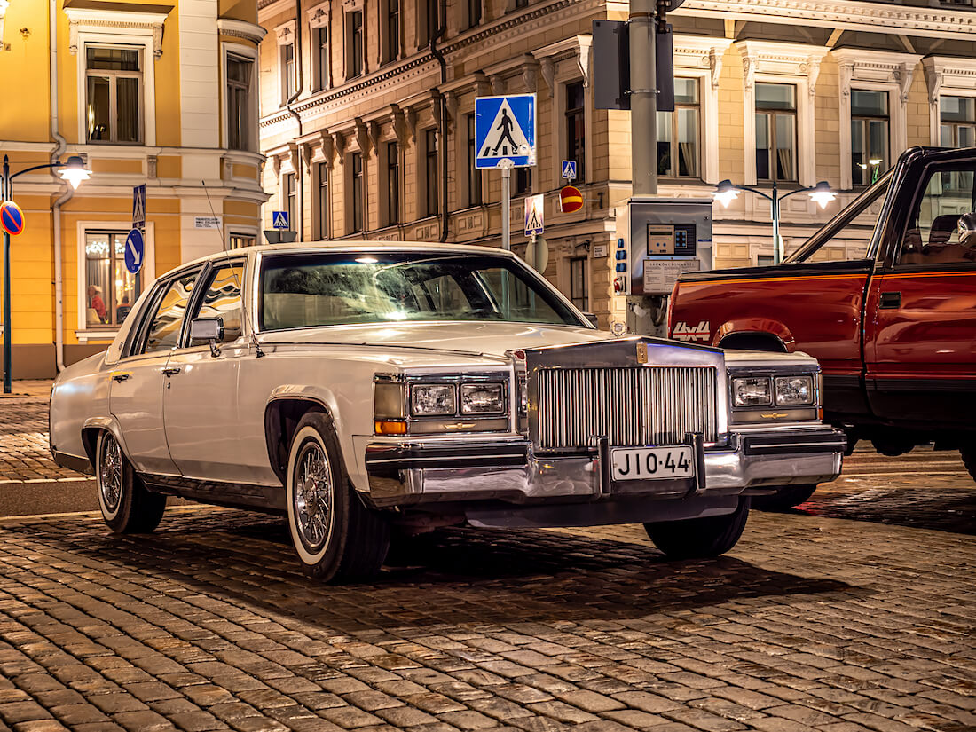 1985 Cadillac Fleetwood Brougham 250cid V8