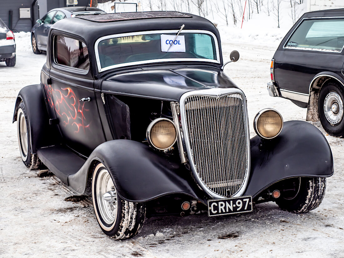 Näyttelyvoittaja 1934 Ford Model B 3window coupe rodi