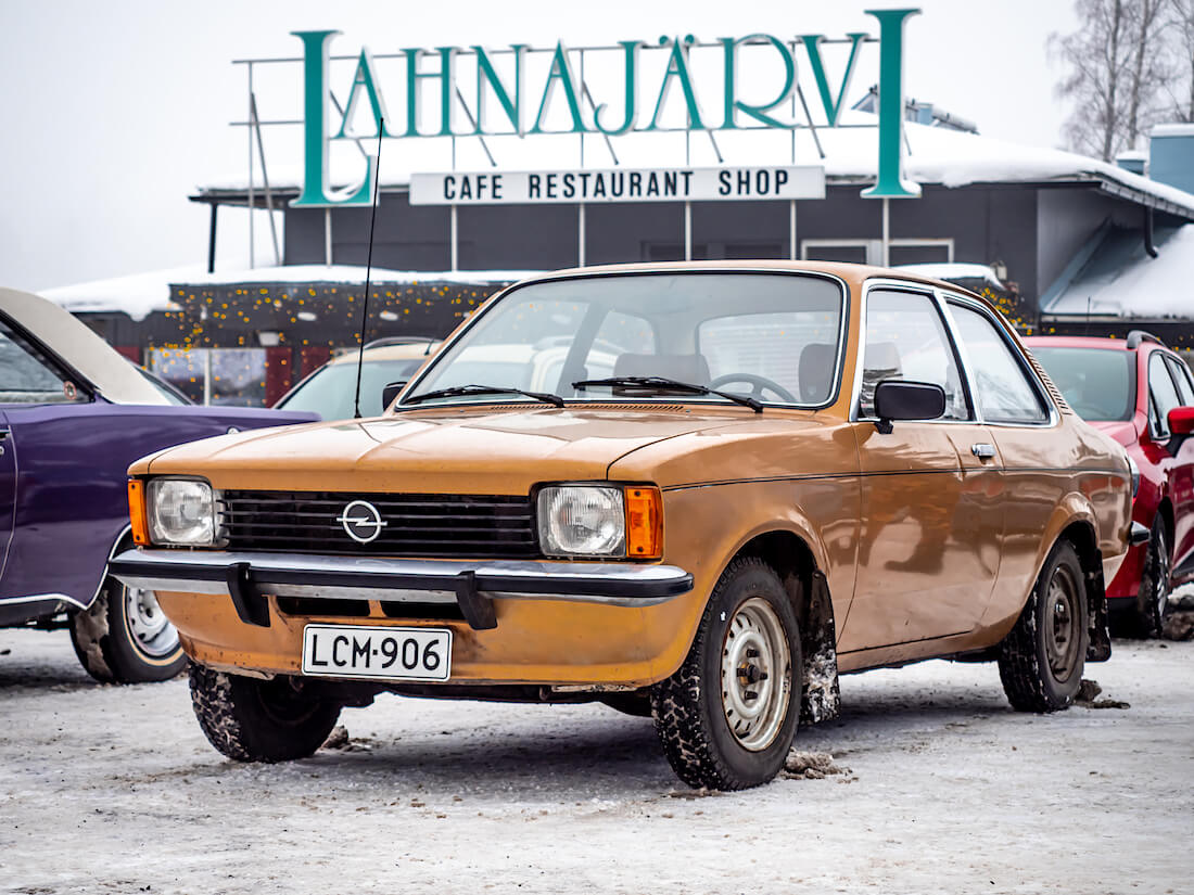 1979 Opel Kadett C 1.2L GL Sedan henkilöauto Lahnajärvellä