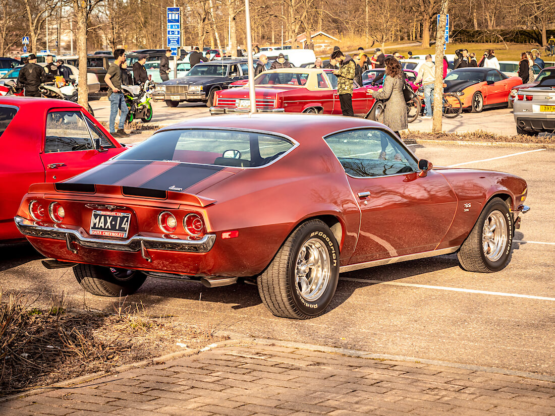 1970 Chevrolet Camaro SS takaa